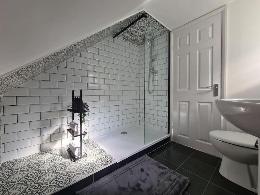 ホテル Park House Self-Contained Annex モールド エクステリア 写真